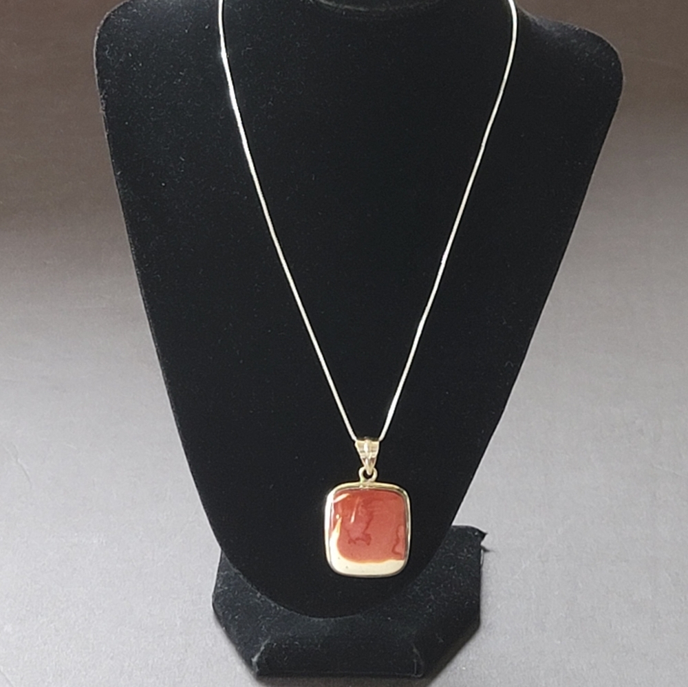 Authentic Southwest Mookaite Jasper Pendant w SS Italian Chain Necklace 18”